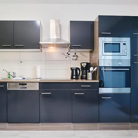 Ruegenblick Haushaelfte