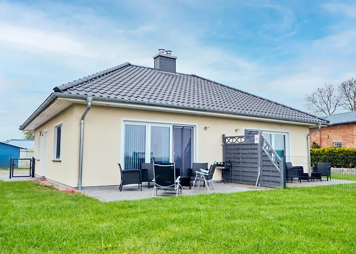 Апартаменты Ruegenblick Haushaelfte *